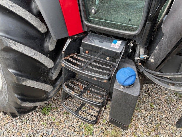 Massey Ferguson 6713