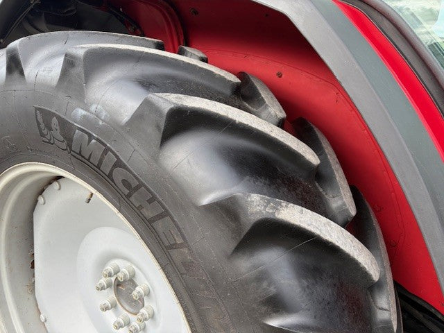 Massey Ferguson 6713